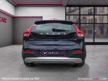 Volvo v40 cross country d2 120 cross country//garantie 12 mois// occasion simplicicar lille  simplicicar simplicibike france