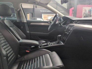 Volkswagen passat 2.0 tdi 190 bluemotion technology carat edition dsg6 -attelage - garantie 12 mois occasion simplicicar...