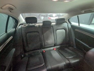 Volkswagen passat 2.0 tdi 190 bluemotion technology carat edition dsg6 -attelage - garantie 12 mois occasion simplicicar...