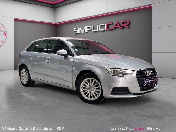Audi a3 sportback 2.0 tdi 150 s tronic 6 design luxe - 12 mois de garantie occasion simplicicar brest simplicicar... Audi a3 sportback 2.0 tdi 150 s tronic 6 design luxe - 12 mois de garantie occasion simplicicar brest simplicicar...