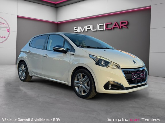 Peugeot 208 puretech 82ch ss bvm5 signature garantie 12 mois occasion simplicicar toulon est simplicicar simplicibike france