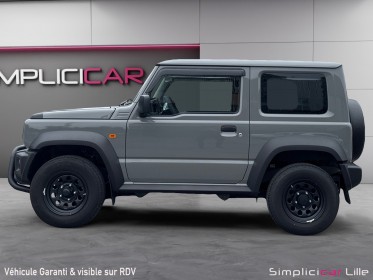 Suzuki jimny 1.5 vvt 2 places privilege parebuffle homologué 2 calandres barre de toit bavettes avant et arrière...