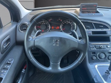 Peugeot 5008 1.6 e-hdi 112ch fap bmp6 blue lion active 7pl occasion simplicicar pertuis  simplicicar simplicibike france