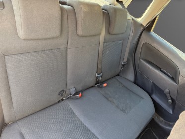 Ford fiesta 1.4 tdci ghia durashift a clim retro rabattable garantie 12 mois occasion simplicicar narbonne simplicicar...