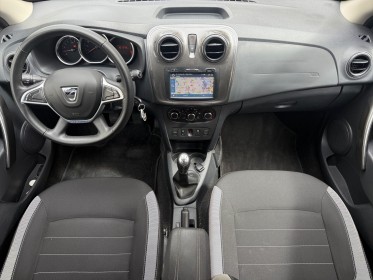Dacia sandero tce 90 ch stepway radar recul, attelage, accoudoir, bluetooth, garantie 12 mois occasion simplicicar villejuif ...