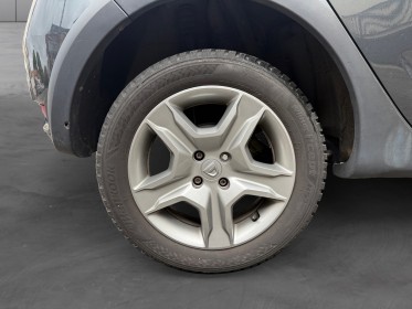 Dacia sandero tce 90 ch stepway radar recul, attelage, accoudoir, bluetooth, garantie 12 mois occasion simplicicar villejuif ...