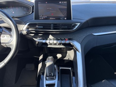 Peugeot 3008 bluehdi 130ch ss eat8 allure entretien peugeot occasion avignon (84) simplicicar simplicibike france
