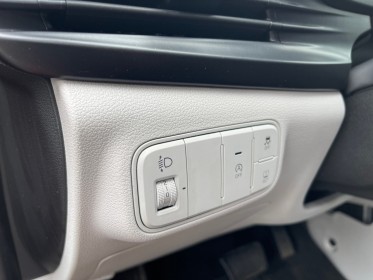 Hyundai  i20  1.0 t-gdi 12v gpf mild hybrid dct7 ss 100 cv creative occasion simplicicar meaux simplicicar simplicibike france