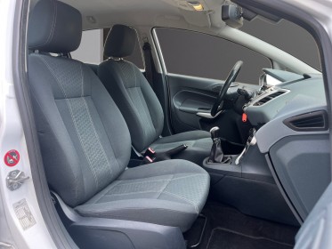 Ford fiesta 1.4 tdci 70 fap titanium - courroie neuve garantie 12 mois occasion simplicicar lyon nord  simplicicar...