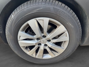 Peugeot 5008 bluehdi 130ch ss eat8 active occasion cannes (06) simplicicar simplicibike france