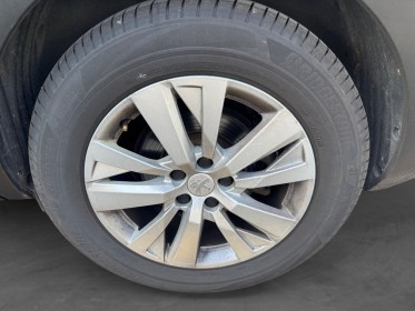 Peugeot 5008 bluehdi 130ch ss eat8 active occasion cannes (06) simplicicar simplicibike france