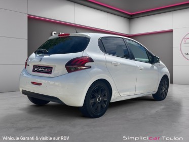 Peugeot 208 puretech 82ch ss bvm5 signature garantie 12 mois occasion simplicicar toulon est simplicicar simplicibike france