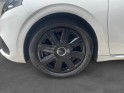 Peugeot 208 puretech 82ch ss bvm5 signature garantie 12 mois occasion simplicicar toulon est simplicicar simplicibike france