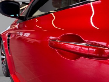 Renault megane iv berline tce 300 edc rs trophy rouge lucifer - camera - keyless go - bose - int ambiance led - sieges......