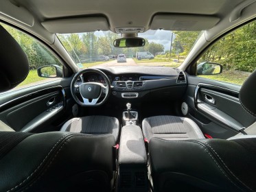 Renault laguna 1.5 dci 110 eco2 bose edition full entretien occasion simplicicar vaucresson simplicicar simplicibike france