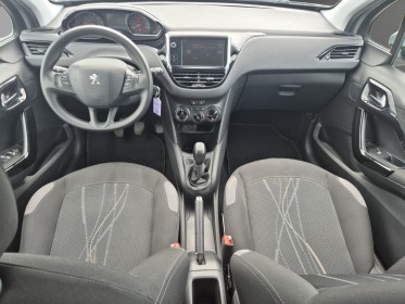 Peugeot 208 1.2 vti 82ch bvm5 active  entretien à jour / garantie 12 mois occasion simplicicar royan simplicicar...