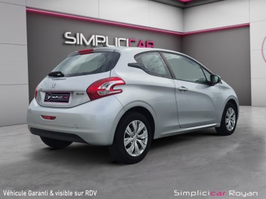Peugeot 208 1.2 vti 82ch bvm5 active  entretien à jour / garantie 12 mois occasion simplicicar royan simplicicar...