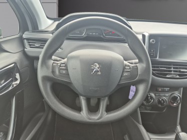 Peugeot 208 1.2 vti 82ch bvm5 active  entretien à jour / garantie 12 mois occasion simplicicar royan simplicicar...