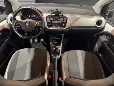 Volkswagen up up 1.0 90 high up! 2e main suivi complet volkswagen garantie 12 mois occasion simplicicar nancy simplicicar...