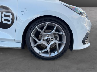 Ford fiesta st200 1.6 ecoboost 200 st200 occasion simplicicar le mans simplicicar simplicibike france