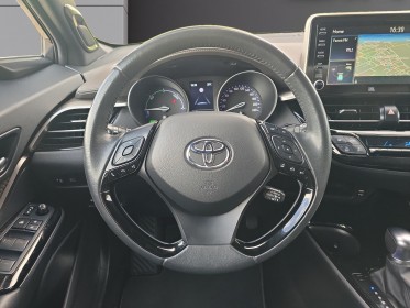 Toyota c-hr hybride my20 1.8l distinctive 122 ch siéges avants chauffants caméra de recul apple car play garantie toyota...
