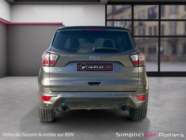 Ford kuga 2.0 tdci 150 ss 4x4 powershift st-line carplay sièges chauffants toit ouvrant panoramique garantie 12 mois...