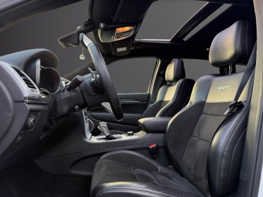 Jeep grand cherokee v8 6.4 hemi 468 bva srt harman kardon toit ouvrant garantie 12 mois occasion simplicicar toulouse sud...