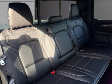 Dodge  ram 1500 5.7 v8 395 flexfuel hemi crew cab limited état exceptionnelle sièges chauffants carplay garantie 12 mois...