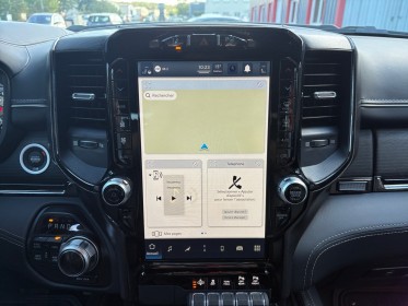 Dodge  ram 1500 5.7 v8 395 flexfuel hemi crew cab limited état exceptionnelle sièges chauffants carplay garantie 12 mois...