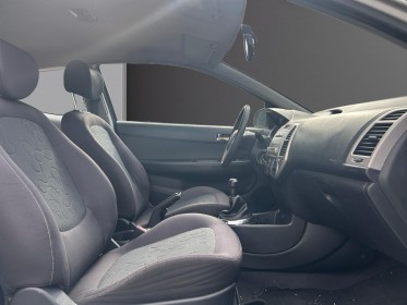Hyundai i20 1.2 pack evidence occasion simplicicar lagny  simplicicar simplicibike france