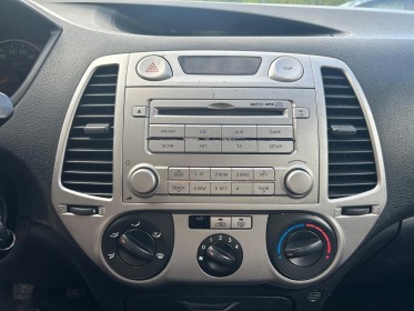 Hyundai i20 1.2 pack evidence occasion simplicicar lagny  simplicicar simplicibike france