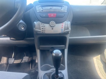 Peugeot 107 1.0e 12v 68ch blue lion urban garantie 12 mois faible consommation idéal ville et jeune permis occasion...