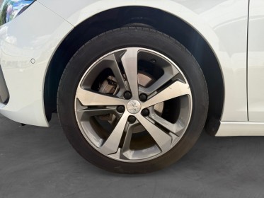 Peugeot 308 bluehdi 130ch ss eat8 tech edition garantie 12 mois occasion simplicicar le mans simplicicar simplicibike france