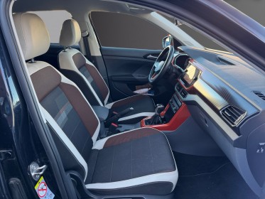 Volkswagen t-cross 1.0 tsi 110 start stop dsg7 carat garantie 12 mois occasion simplicicar toulon est simplicicar...