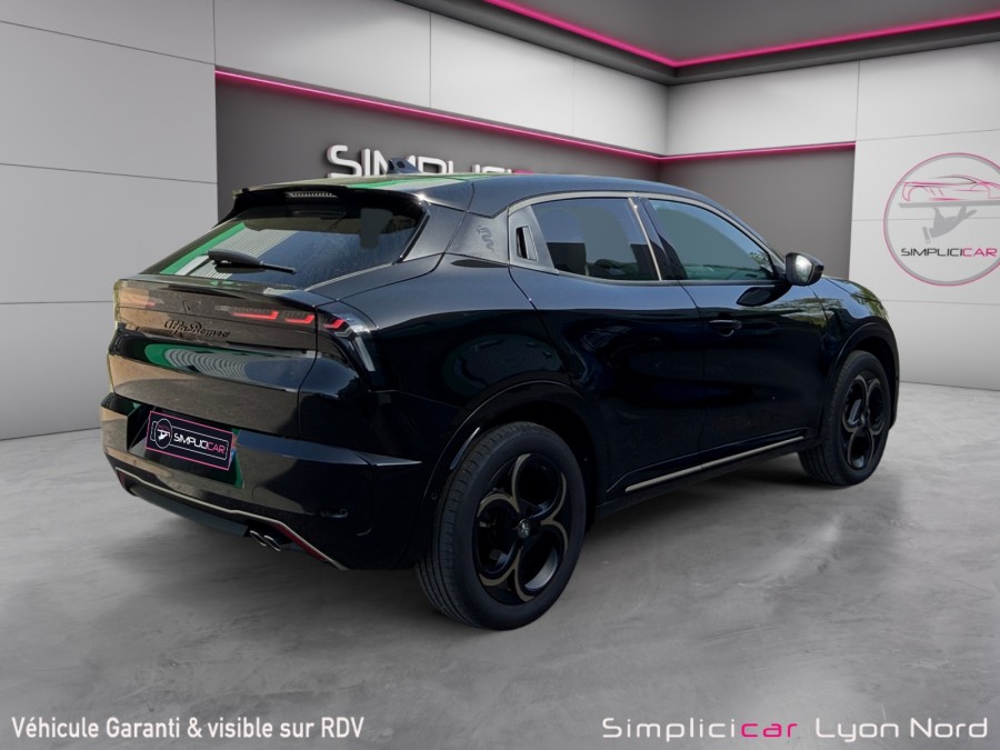 ALFA ROMEO d'occasion JUNIOR 1.2 IBRIDA 145 JUNIOR intensea E-DCT6 de