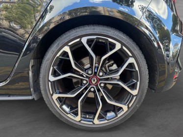 Renault megane iv berline tce 280 energy edc rs / sellerie alcantara/ camera de recul / affichage tete haute / sieges......