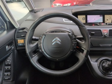 Citroen c4 picasso hdi 110 confort - attelage - garantie 12 mois occasion simplicicar brest simplicicar simplicibike france