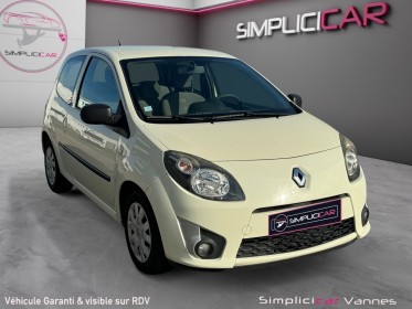 Renault twingo ii 1.2 16v 75 eco2 authentique, faible kilométrage, garantie 12 mois occasion scl 56 - simplicicar vannes...