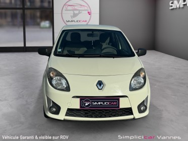 Renault twingo ii 1.2 16v 75 eco2 authentique, faible kilométrage, garantie 12 mois occasion scl 56 - simplicicar vannes...