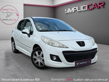 Peugeot 207 1.4 75ch/régulateur/climatisation/entretien à jour/2nd main occasion simplicicar salon de provence simplicicar...