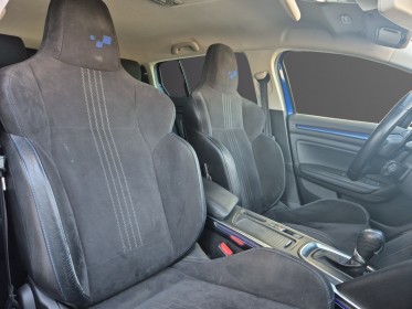 Renault megane iv estate 205cv gt / sieges bacquets chauffants / leds interieur / 4control / garantie 12mois occasion...