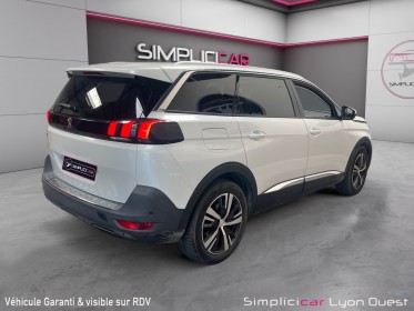 Peugeot 5008 1.6 bluehdi 120ch ss eat6 allure // garantie 12 mois occasion simplicicar lyon ouest simplicicar simplicibike...