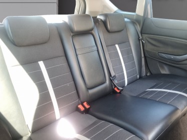 Ford kuga 2.0 tdci 140 dpf 4x2 titanium entretiens a jour occasion avignon (84) simplicicar simplicibike france