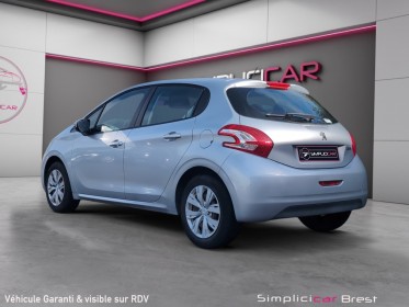 Peugeot 208 1.4 hdi 68ch bvm5 active - garantie 12 mois occasion simplicicar brest simplicicar simplicibike france