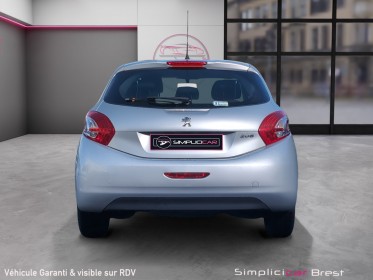Peugeot 208 1.4 hdi 68ch bvm5 active - garantie 12 mois occasion simplicicar brest simplicicar simplicibike france