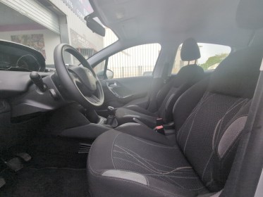 Peugeot 208 1.4 hdi 68ch bvm5 active - garantie 12 mois occasion simplicicar brest simplicicar simplicibike france