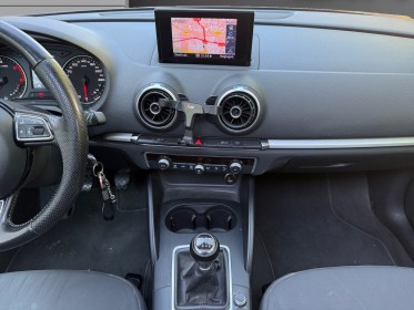 Audi a3 sportback 2.0 tdi 150 - toit ouvrant - distri ok - garantie 12 mois occasion simplicicar nimes - rb auto simplicicar...