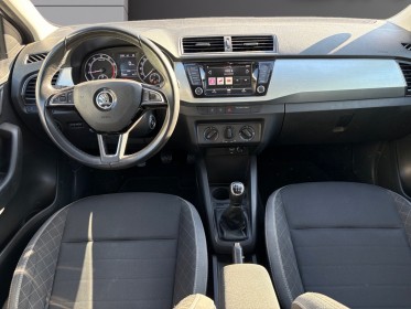 Skoda fabia 1.0 tsi 110 ch bvm6 business / radars arriÈres / clim / ct ok / rÉvision ok / garantie 12 mois occasion...