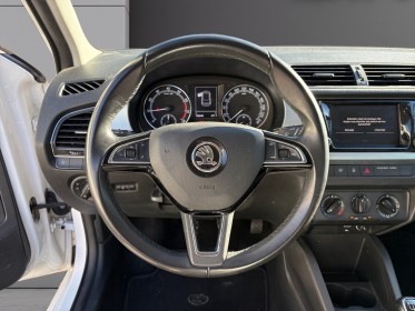 Skoda fabia 1.0 tsi 110 ch bvm6 business / radars arriÈres / clim / ct ok / rÉvision ok / garantie 12 mois occasion...