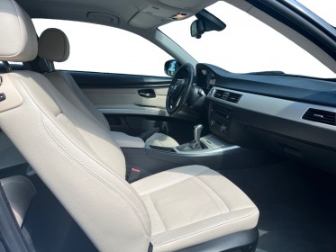 Bmw serie 3 coupe e92 lci 325i 218ch confort occasion simplicicar les sables-d'olonne simplicicar simplicibike france